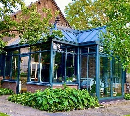 B&B De Lage Zwaluw Zwaluwe 외부 사진
