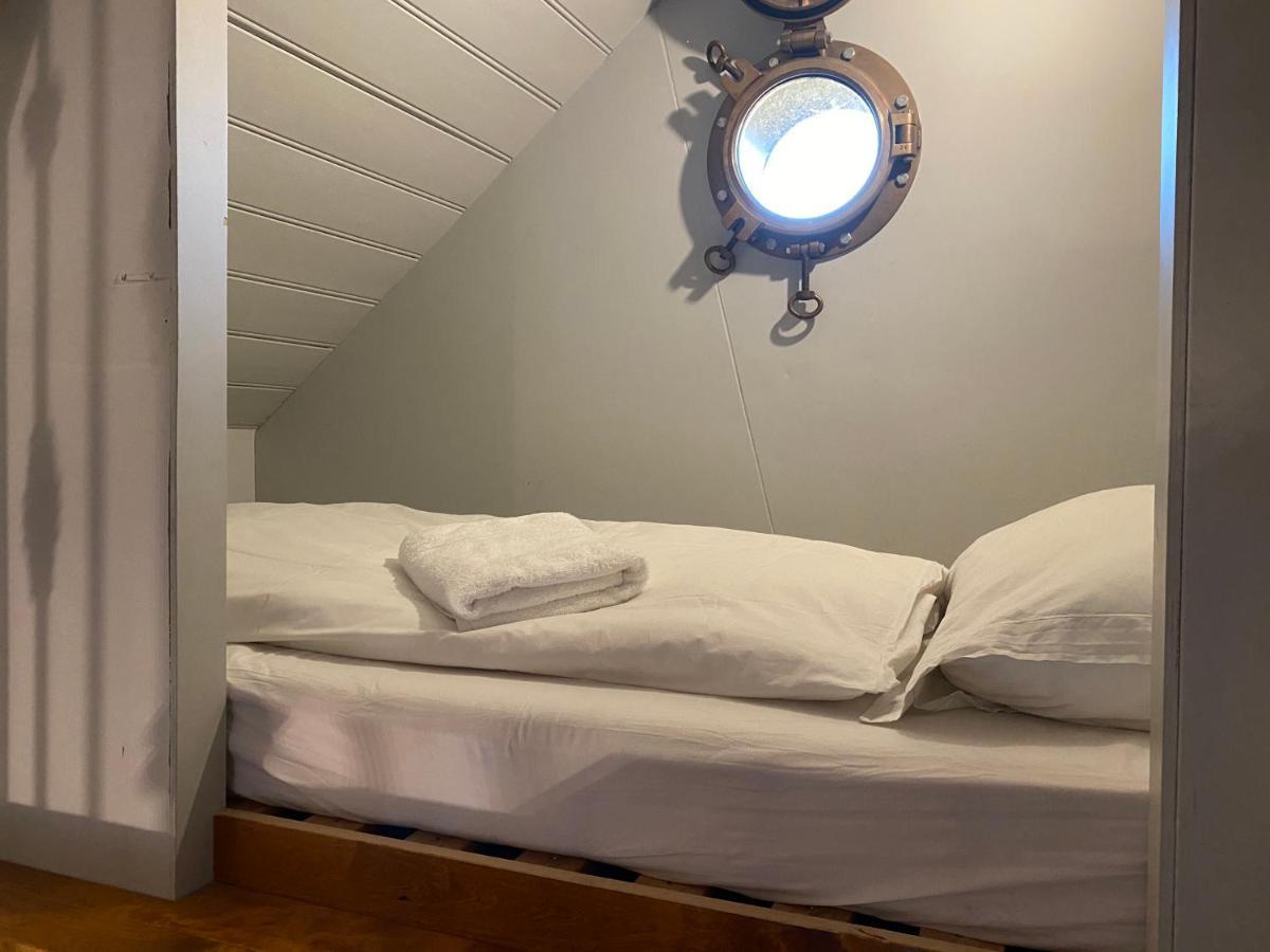 B&B De Lage Zwaluw Zwaluwe 외부 사진