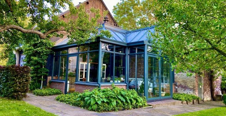 B&B De Lage Zwaluw Zwaluwe 외부 사진